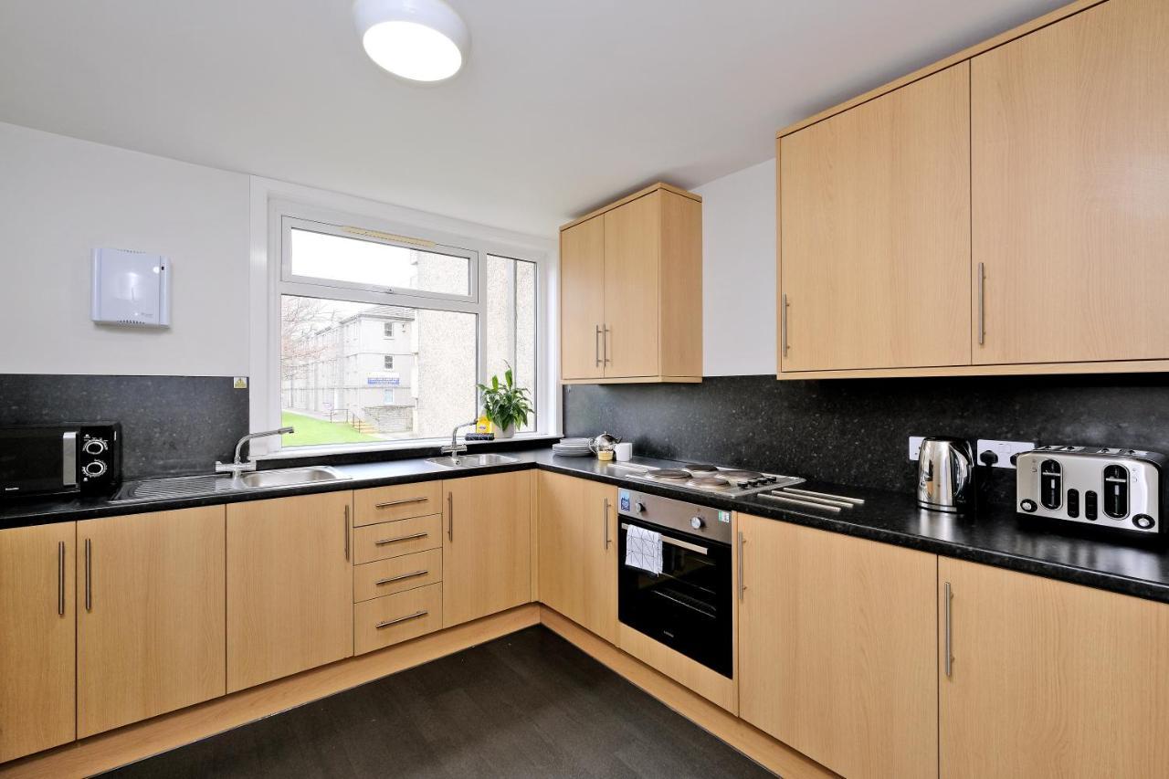 Cooper Court Appartamento Aberdeen Esterno foto
